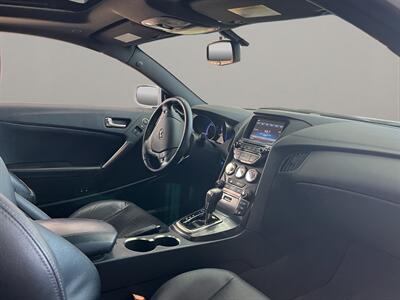 2015 Hyundai Genesis Coupe 3.8 Ultimate   - Photo 16 - Lennox, CA 90304