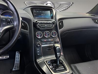 2015 Hyundai Genesis Coupe 3.8 Ultimate   - Photo 14 - Lennox, CA 90304