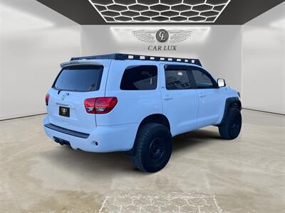 2016 Toyota Sequoia SR5 5.7L   - Photo 7 - Lennox, CA 90304