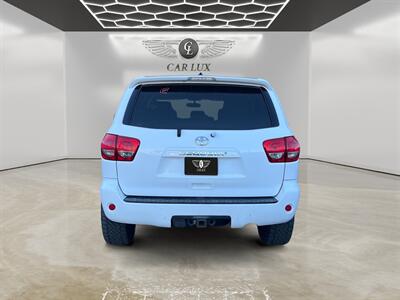 2016 Toyota Sequoia SR5 5.7L   - Photo 6 - Lennox, CA 90304