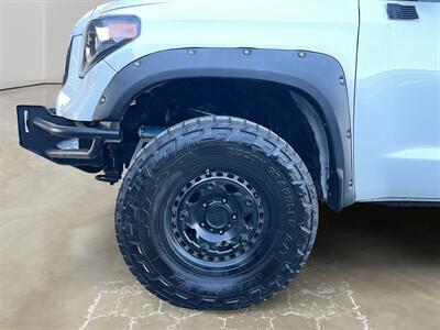 2016 Toyota Sequoia SR5 5.7L   - Photo 17 - Lennox, CA 90304