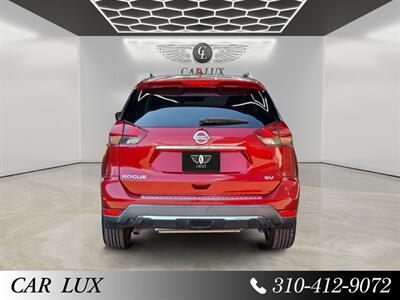 2018 Nissan Rogue SV   - Photo 4 - Lennox, CA 90304