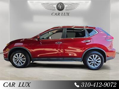 2018 Nissan Rogue SV   - Photo 2 - Lennox, CA 90304