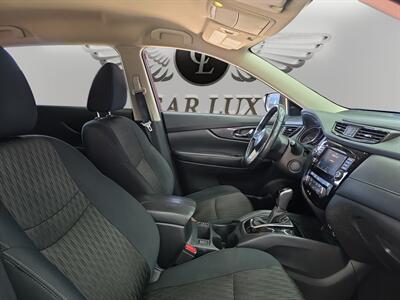 2018 Nissan Rogue SV   - Photo 14 - Lennox, CA 90304