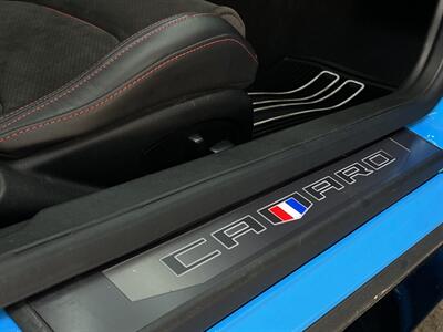 2023 Chevrolet Camaro ZL1   - Photo 31 - Lennox, CA 90304