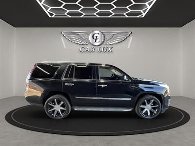 2015 Cadillac Escalade Premium   - Photo 8 - Lennox, CA 90304