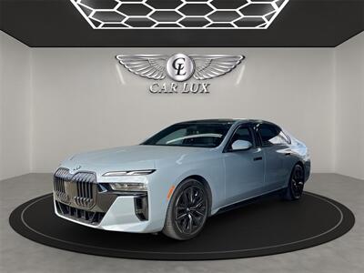 2023 BMW 760i xDrive   - Photo 2 - Lennox, CA 90304