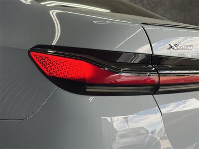 2023 BMW 760i xDrive   - Photo 19 - Lennox, CA 90304