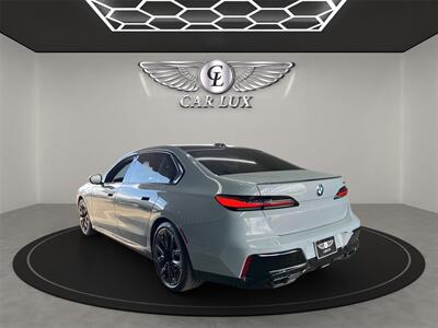 2023 BMW 760i xDrive   - Photo 4 - Lennox, CA 90304