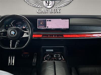 2023 BMW 760i xDrive   - Photo 13 - Lennox, CA 90304