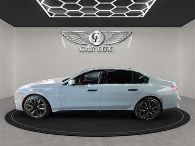 2023 BMW 760i xDrive   - Photo 3 - Lennox, CA 90304
