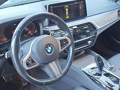2022 BMW 530i  M SPORT - Photo 16 - Lennox, CA 90304