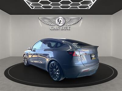 2022 Tesla Model Y Performance   - Photo 5 - Lennox, CA 90304