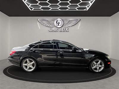 2012 Mercedes-Benz CLS CLS 550 Base   - Photo 8 - Lennox, CA 90304