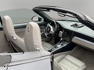 2013 Porsche 911 Carrera S   - Photo 29 - Lennox, CA 90304