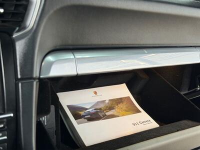 2013 Porsche 911 Carrera S   - Photo 25 - Lennox, CA 90304