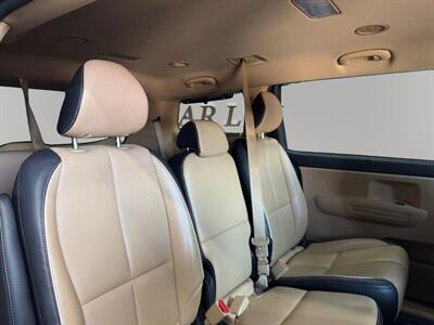 2017 Kia Sedona LX - Photo 24 - Lennox, CA 90304