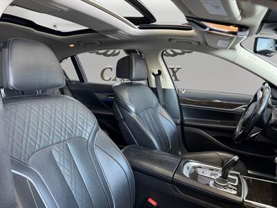 2020 BMW 740i   - Photo 14 - Lennox, CA 90304