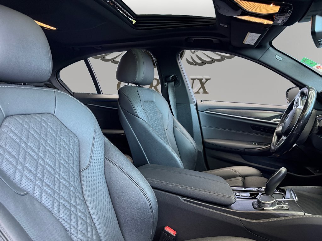 2021 BMW 540i M SPORT - Photo 15 - Lennox, CA 90304