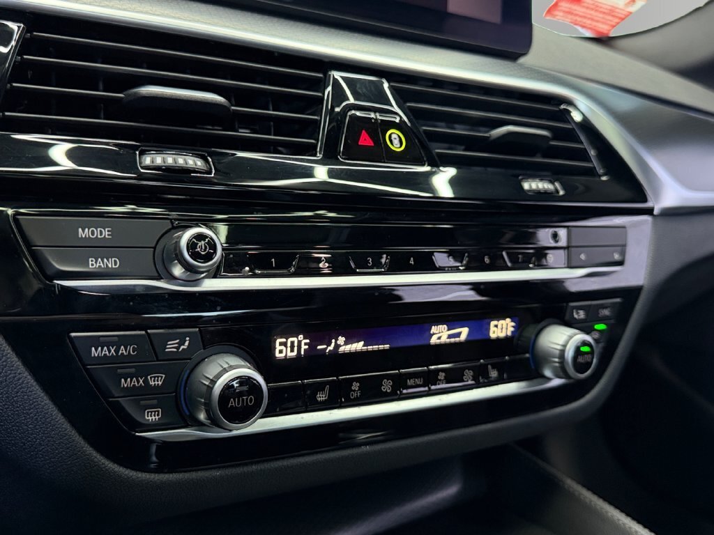 2021 BMW 540i M SPORT - Photo 24 - Lennox, CA 90304