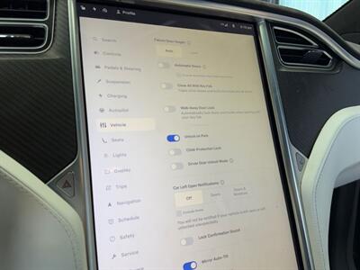 2016 Tesla Model X P90D   - Photo 21 - Lennox, CA 90304