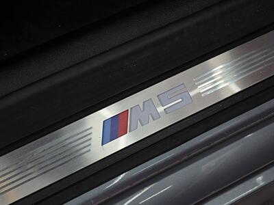 2018 BMW M5   - Photo 45 - Lennox, CA 90304