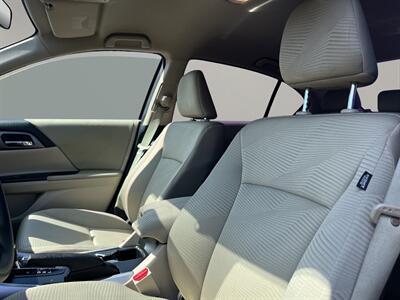 2015 Honda Accord LX   - Photo 8 - Lennox, CA 90304