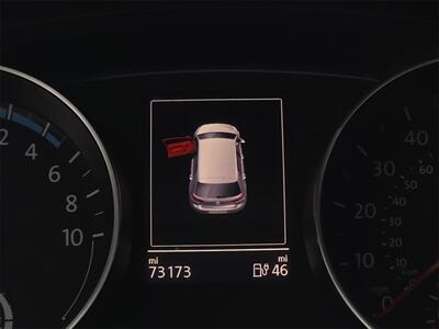 2016 Volkswagen e-Golf SE   - Photo 17 - Lennox, CA 90304