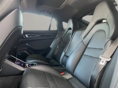 2018 Porsche Panamera 4S   - Photo 13 - Lennox, CA 90304