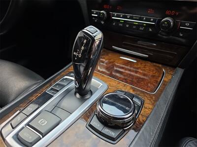 2015 BMW 750Li  M SPORT - Photo 17 - Lennox, CA 90304