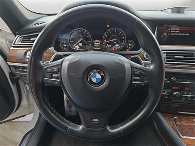 2015 BMW 750Li  M SPORT - Photo 12 - Lennox, CA 90304