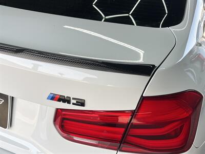 2018 BMW M3   - Photo 9 - Lennox, CA 90304
