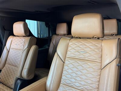 2021 Cadillac Escalade Sport   - Photo 25 - Lennox, CA 90304