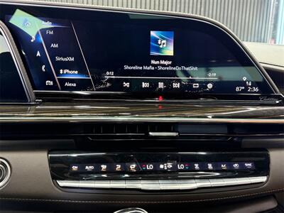 2021 Cadillac Escalade Sport   - Photo 17 - Lennox, CA 90304