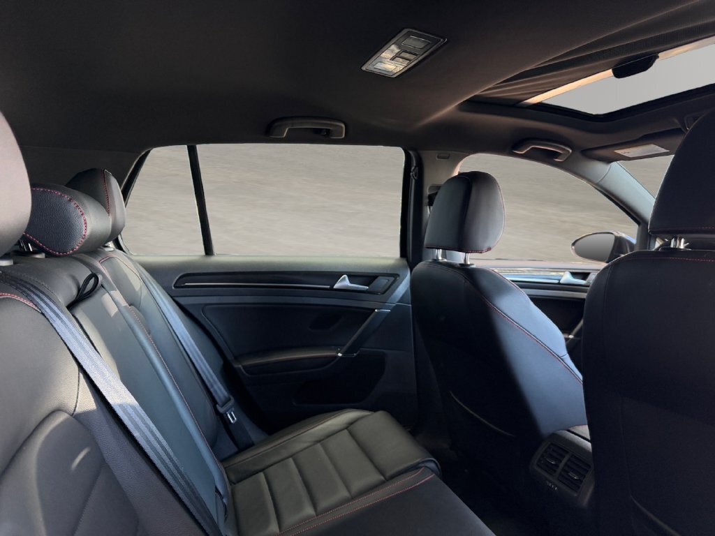 2016 Volkswagen Golf GTI Autobahn w/Performance Package - Photo 21 - Lennox, CA 90304