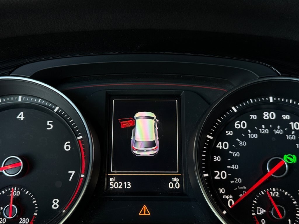 2016 Volkswagen Golf GTI Autobahn w/Performance Package - Photo 17 - Lennox, CA 90304