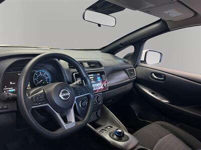 2024 Nissan LEAF S - Photo 15 - Lennox, CA 90304