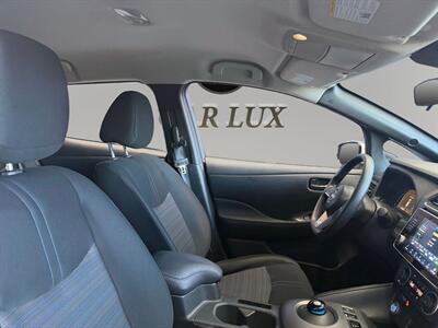 2024 Nissan LEAF S - Photo 14 - Lennox, CA 90304