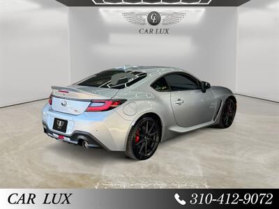 2025 Toyota GR86 Premium   - Photo 5 - Lennox, CA 90304