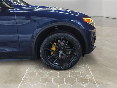 2020 Alfa Romeo Stelvio - Photo 14 - Lennox, CA 90304