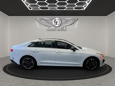 2022 Kia K5 GT-Line   - Photo 8 - Lennox, CA 90304