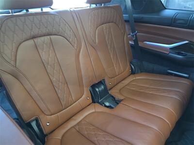 2019 BMW X7 xDrive50i  M SPORT - Photo 16 - Lennox, CA 90304