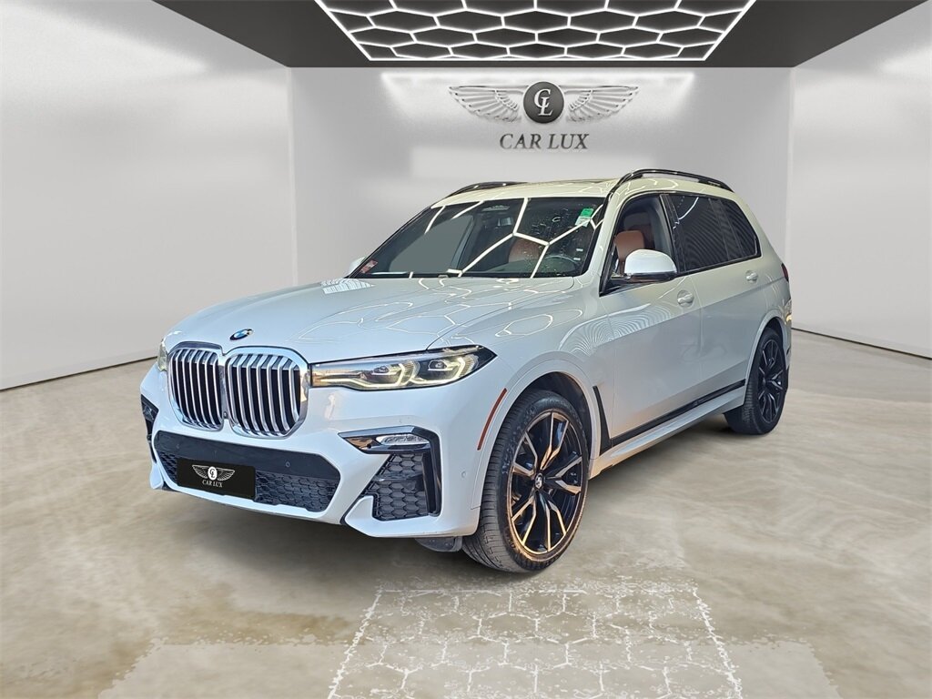 2019 BMW X7 50i's photo