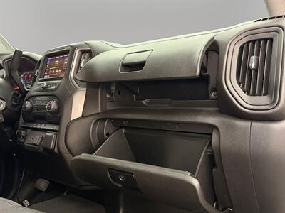 2022 Chevrolet Silverado 2500 Custom   - Photo 18 - Lennox, CA 90304