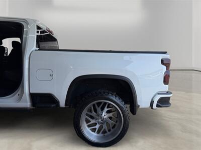 2022 Chevrolet Silverado 2500 Custom   - Photo 27 - Lennox, CA 90304