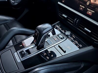2021 Porsche Cayenne GTS   - Photo 20 - Lennox, CA 90304