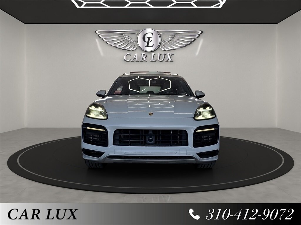 2021 Porsche Cayenne GTS's photo