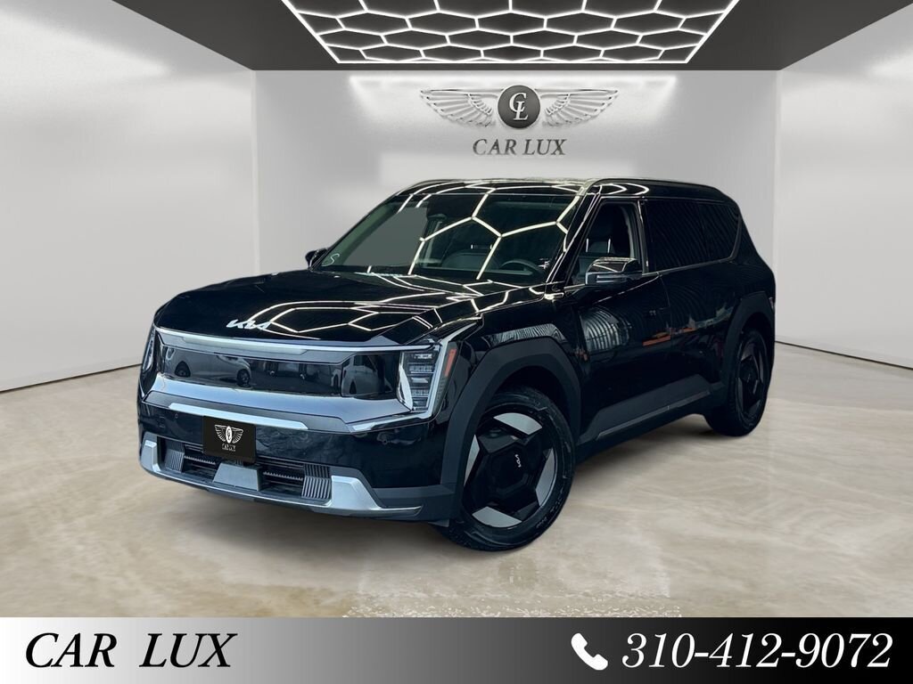 2024 Kia EV9 Wind   - Photo 1 - Lennox, CA 90304