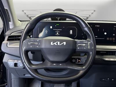 2024 Kia EV9 Wind - Photo 12 - Lennox, CA 90304