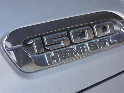 2019 RAM 1500 Laramie   - Photo 23 - Lennox, CA 90304